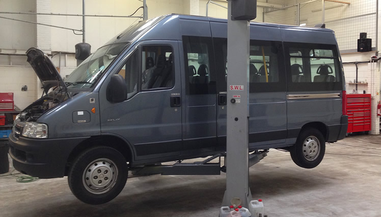 Minibus servicing London